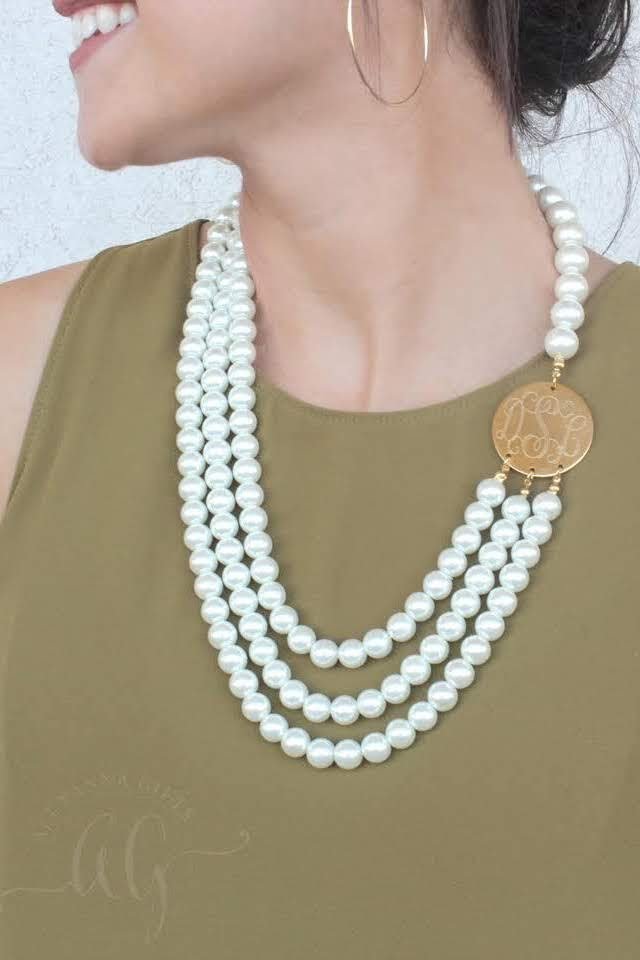 Classic Layered Engravable Pearl Necklace - Allyanna GiftsMONOGRAM + ENGRAVING