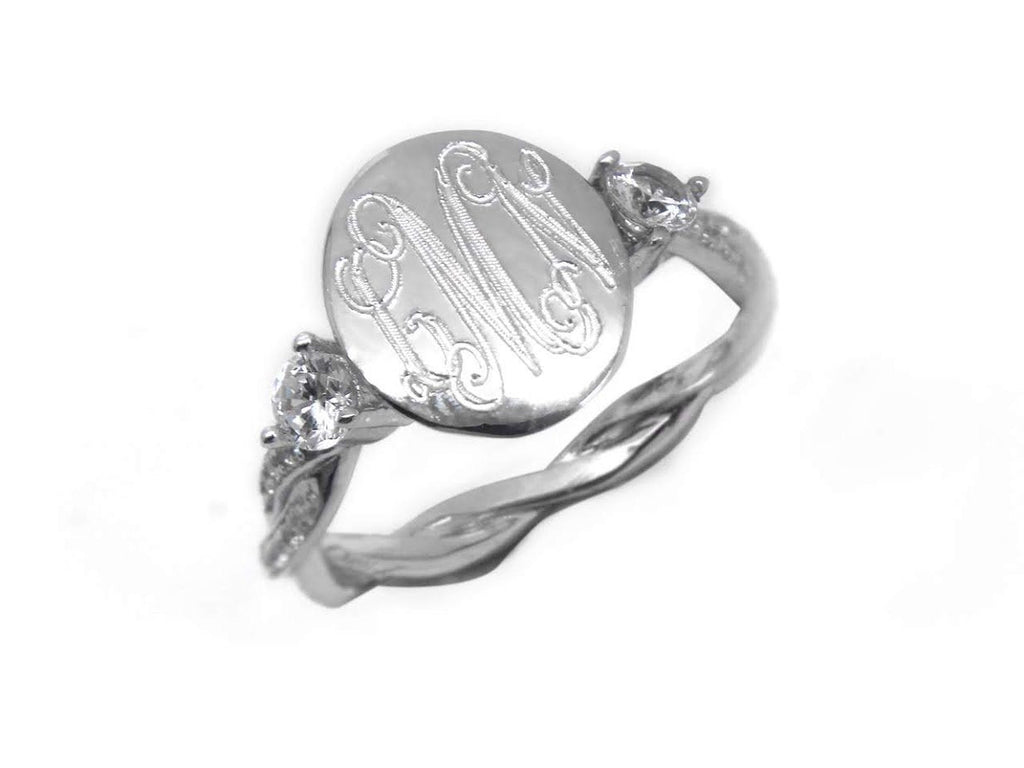 Kayla Sterling Silver Circle CZ Ring - Allyanna Gifts