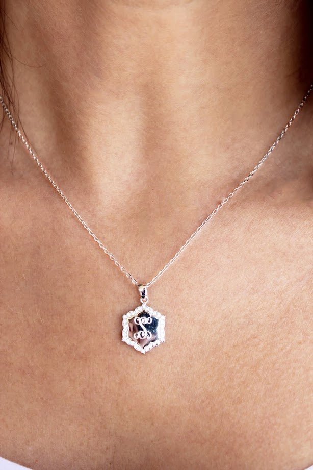 Engravable Sterling Silver Star Pendant Necklace - Allyanna GiftsMONOGRAM + ENGRAVING