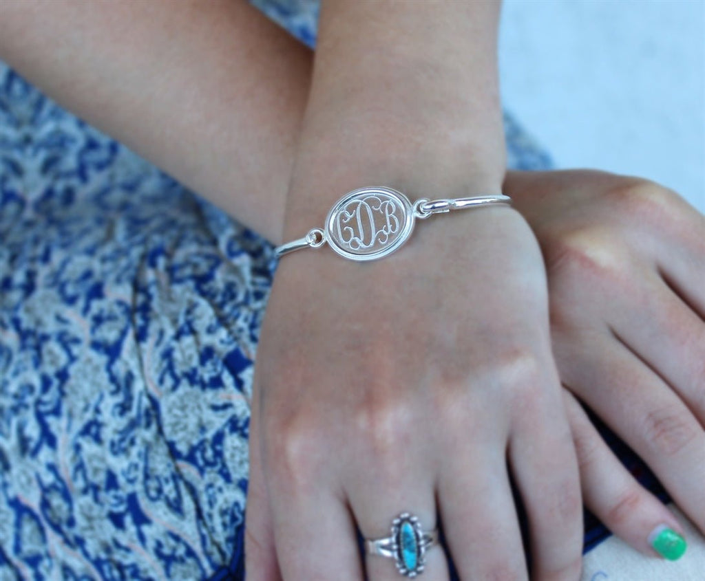 Elegant Oval Bracelet - Allyanna GiftsMONOGRAM + ENGRAVING