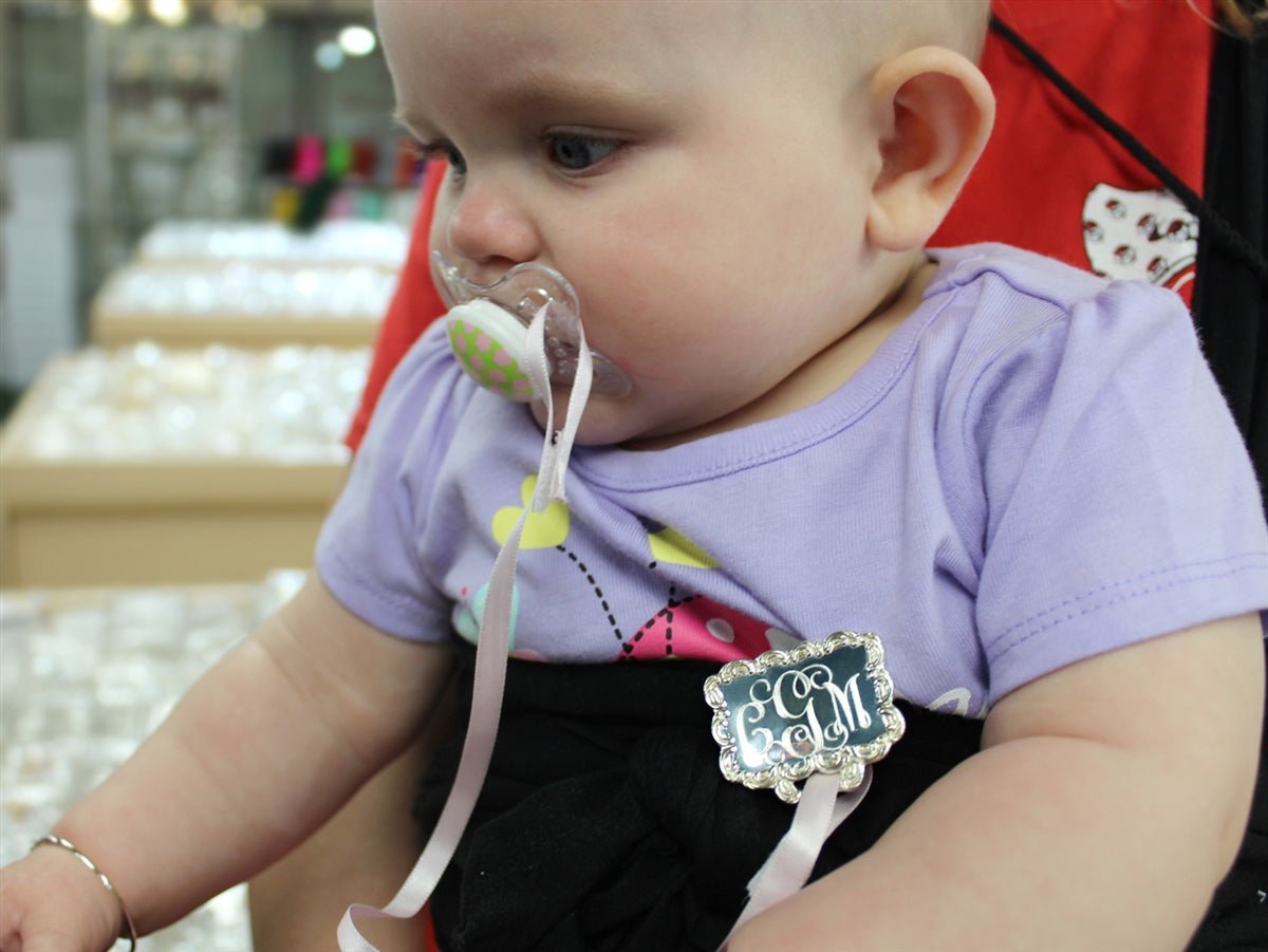 Engraved Baby Pacifier Holders - Allyanna GiftsGIFTS
