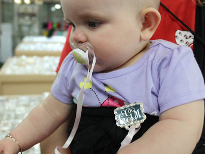 Engraved Baby Pacifier Holders - Allyanna GiftsGIFTS