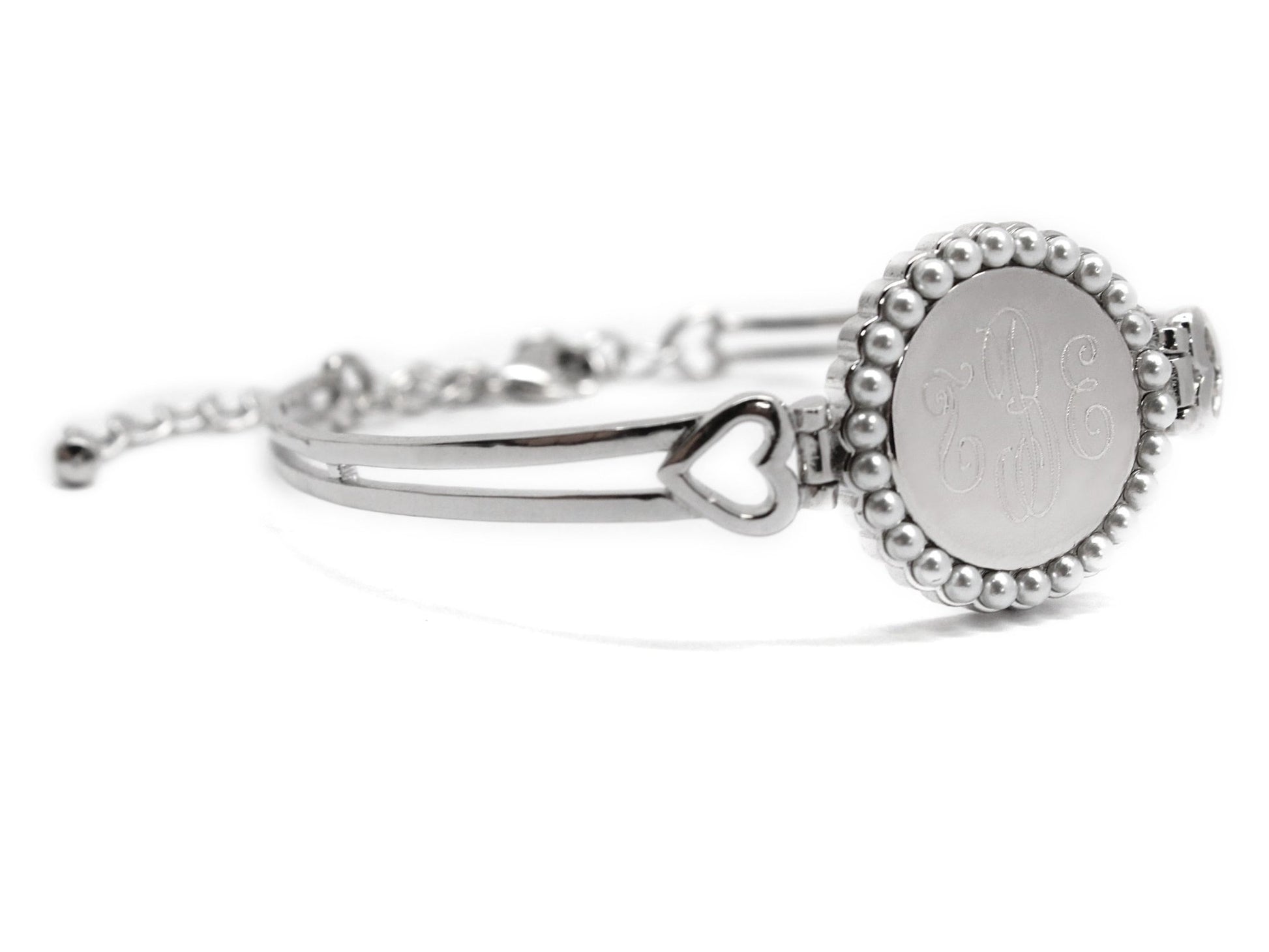 Princess Pearl Heart Bracelet - Allyanna GiftsMONOGRAM + ENGRAVING