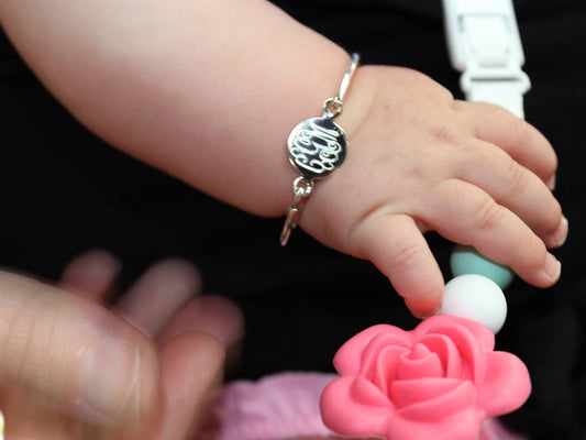 Sterling Silver Circle Baby Bangle - Allyanna GiftsGIFTS