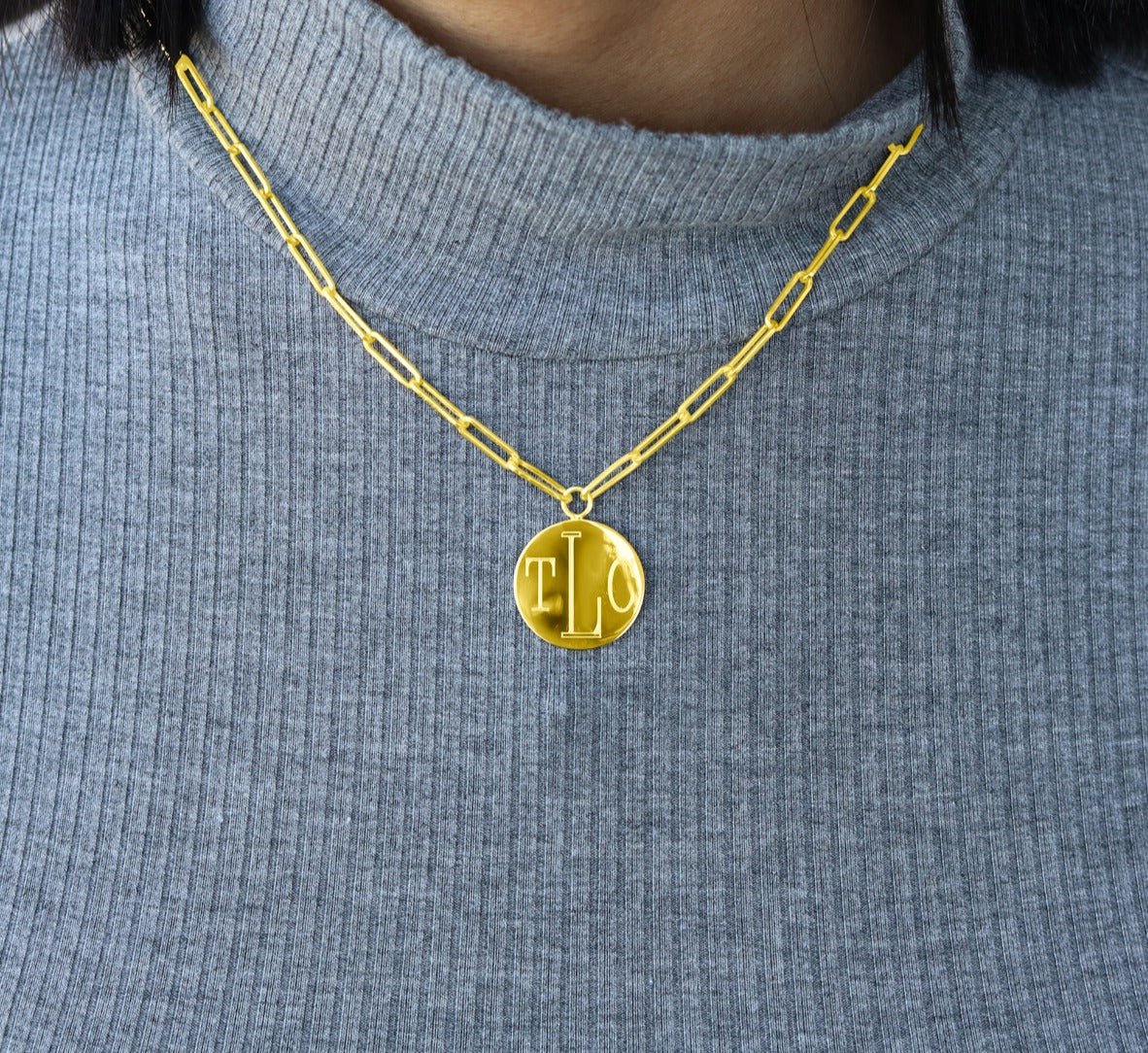 Sterling Silver Medium Paper Clip Chain W/ Engraved Disc (16in Length) - Allyanna GiftsNECKLACE