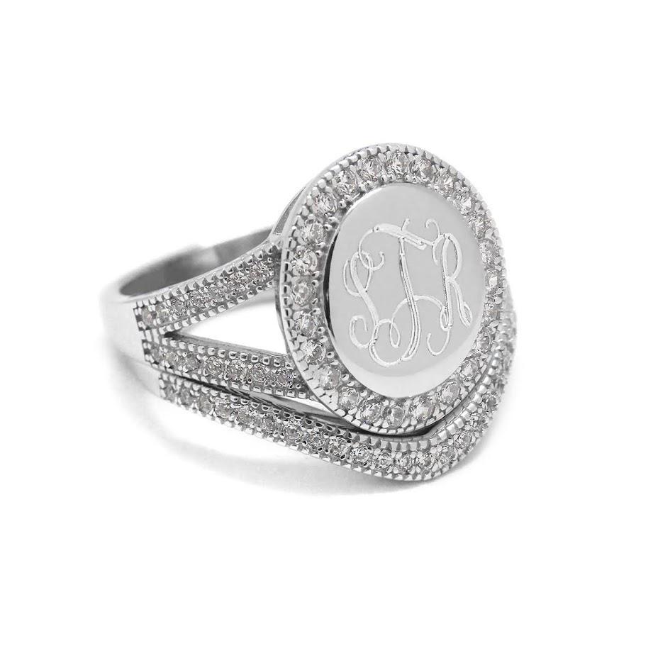 Zane Oval Monogrammed Ring - Allyanna GiftsMONOGRAM + ENGRAVING